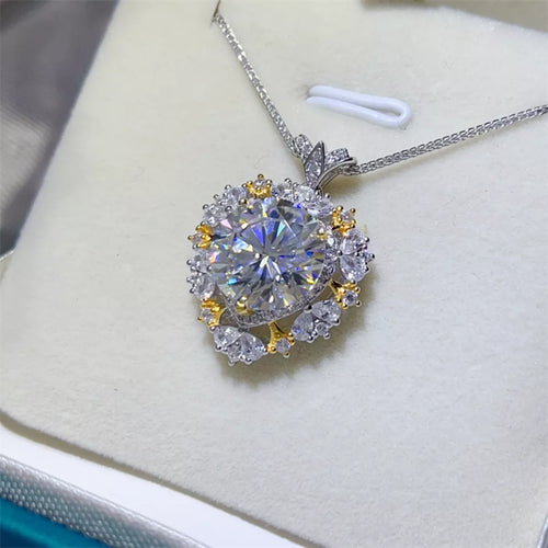 Diamond necklace on a white cushioned stand